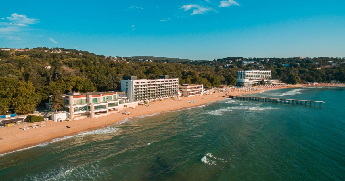 Sunny Day Resort and Beach