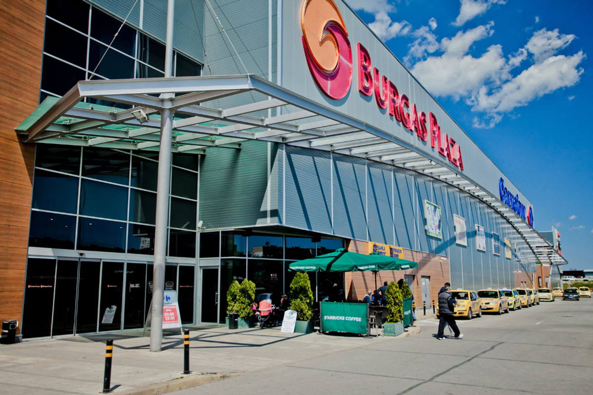 Shopping mall Burgas Plaza