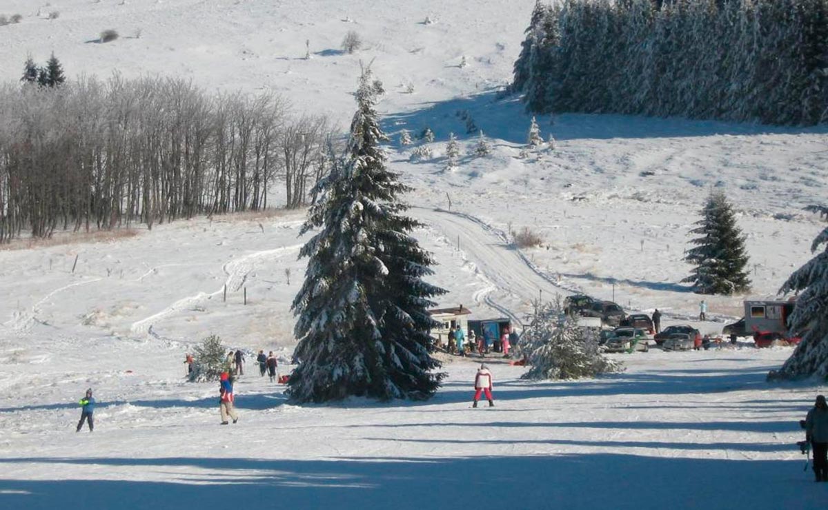 Slope at Uzana ski resort