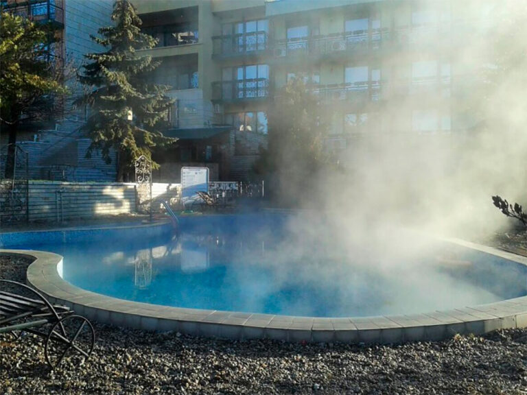 Dolna Banya mineral complex